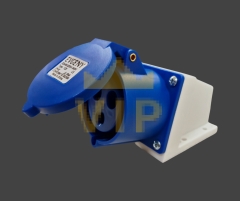 o-cam-cong-nghiep-gan-noi-3p-32a-ip44-230v-evgeny